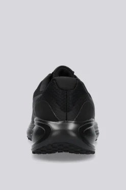 Nike Revolution 8