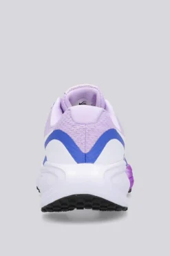 Nike Revolution 8