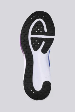 Nike Revolution 8