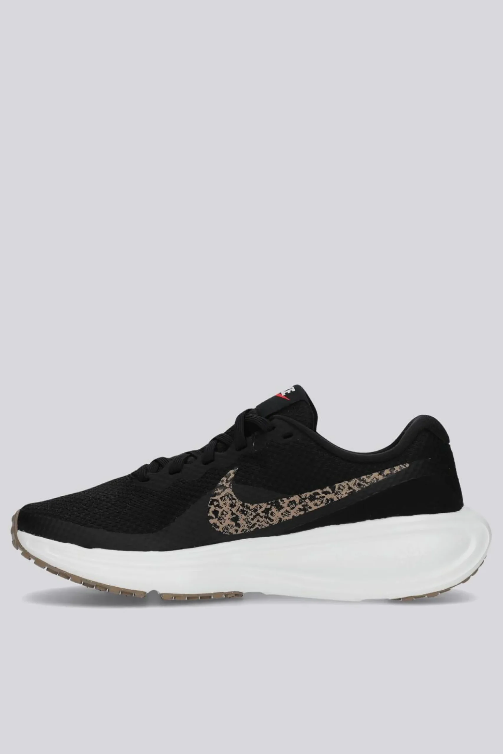Nike Revolution 8