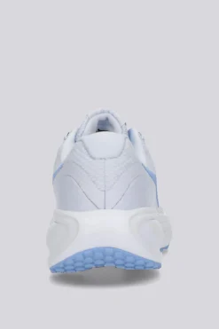 Nike Revolution 8