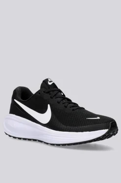 Nike Revolution 8