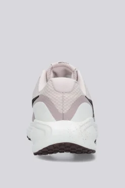 Nike Revolution 8
