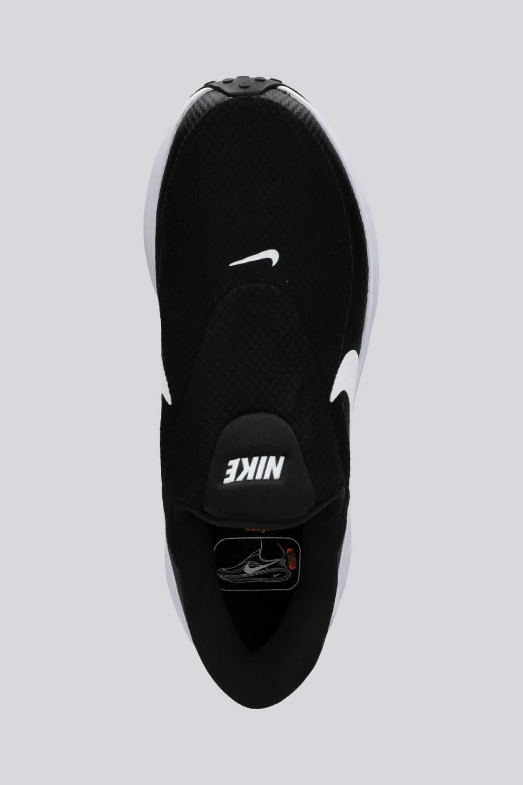 Nike Revolution 8 Easy On