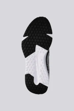 Nike Run Defy