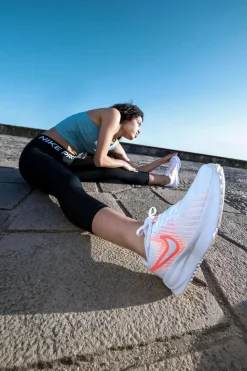Nike Run Defy