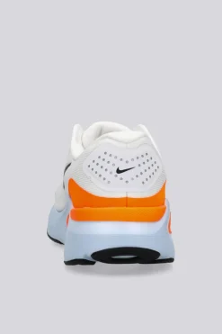 Nike Structure 26