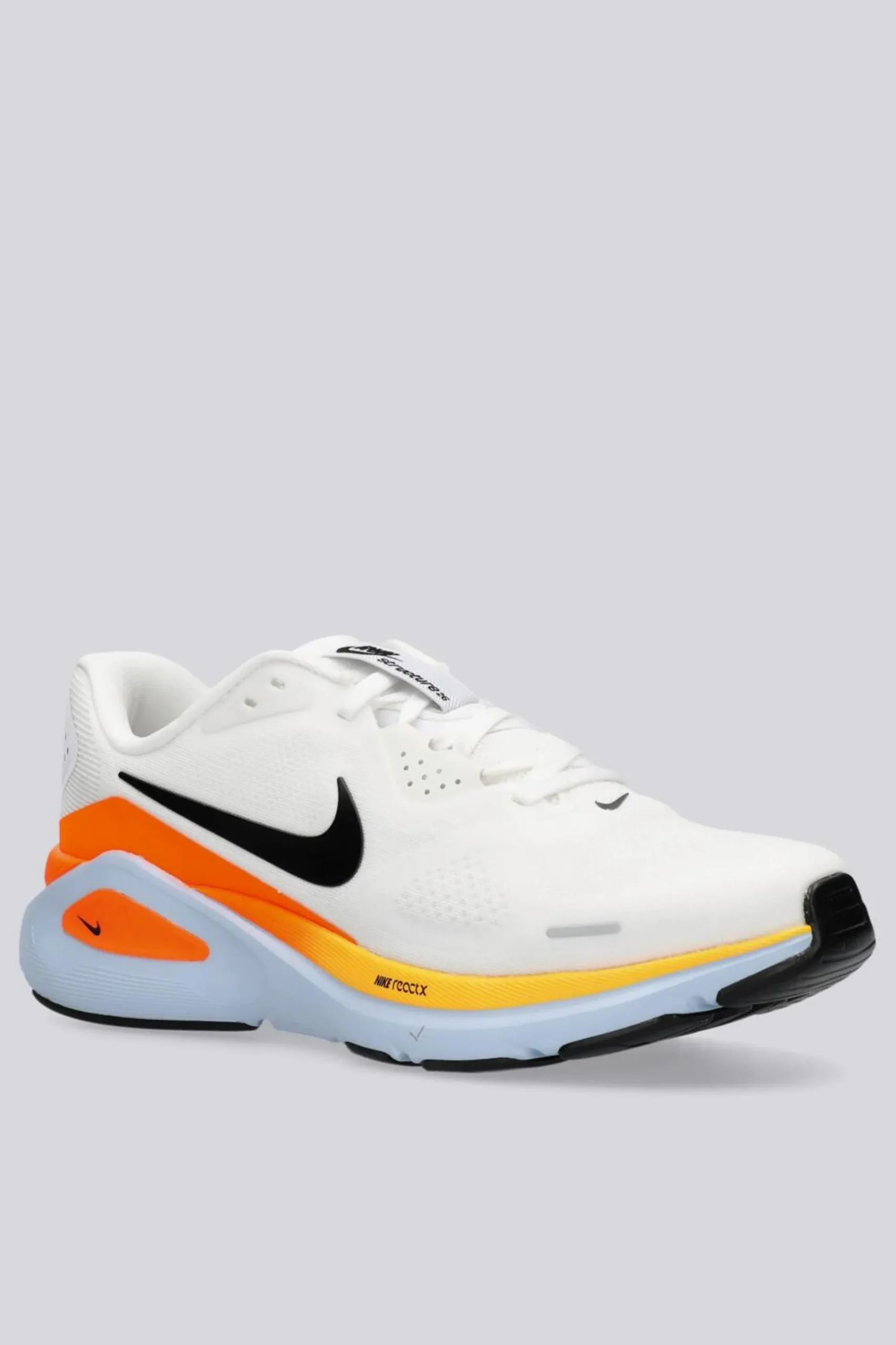 Nike Structure 26
