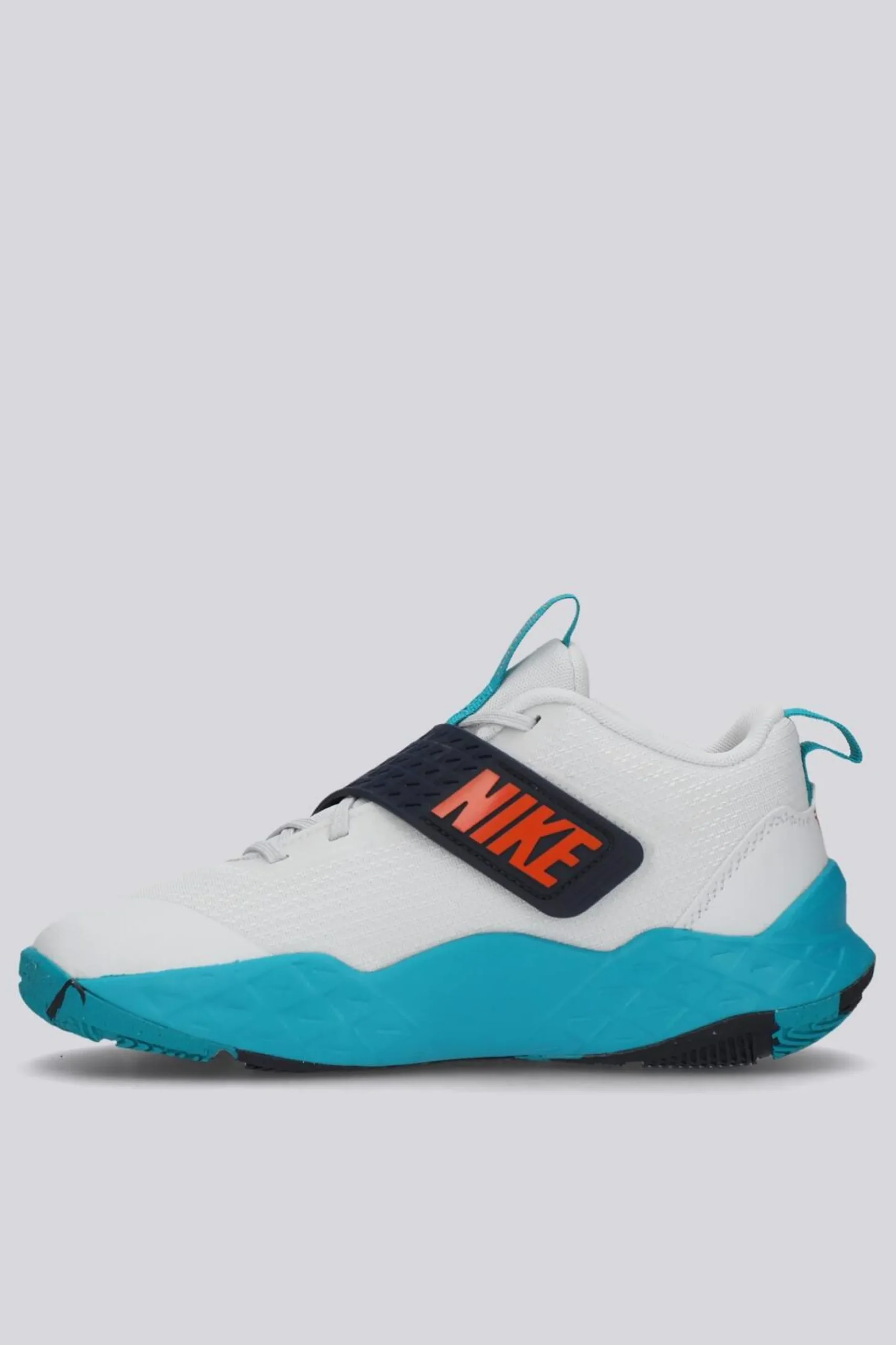 Nike Team Hustle 12