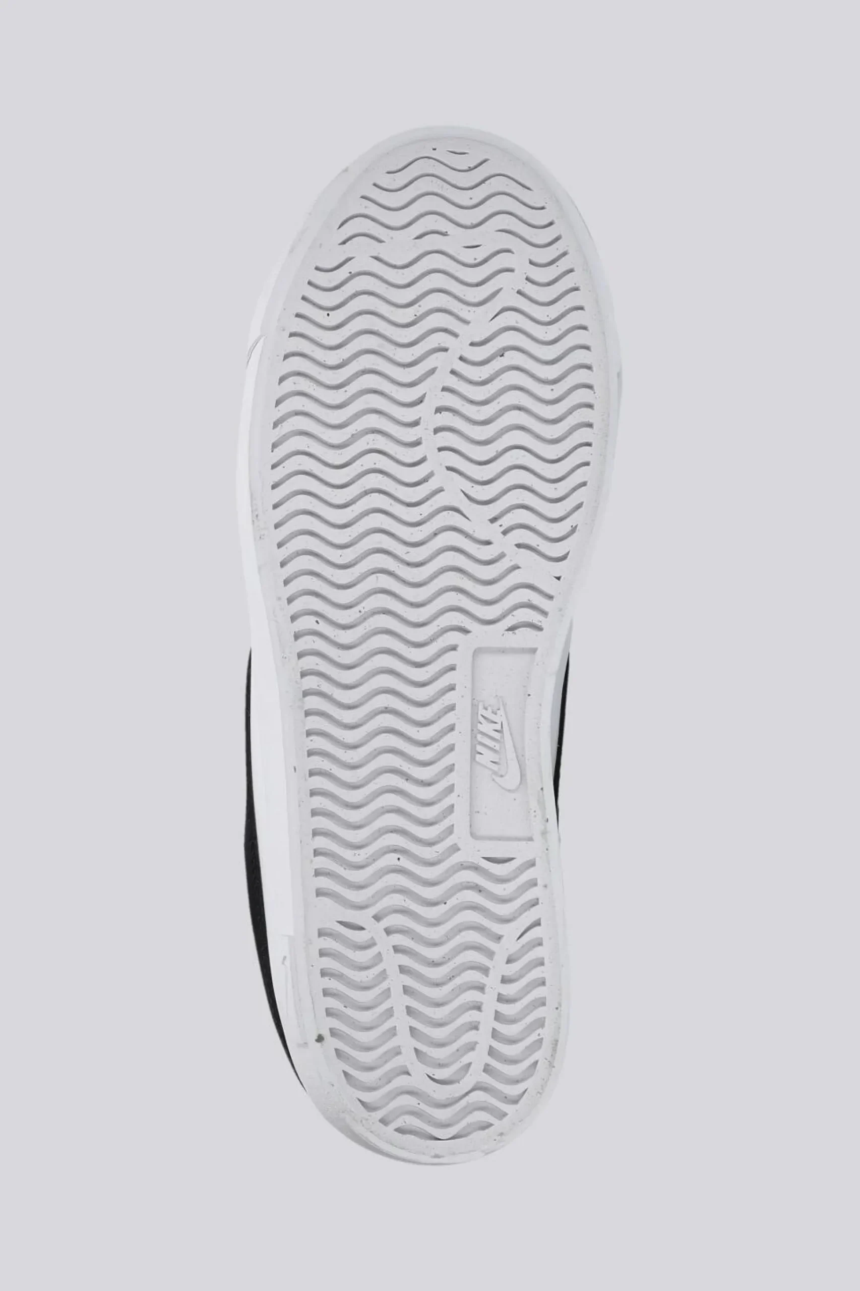 Nike Tennis Essential