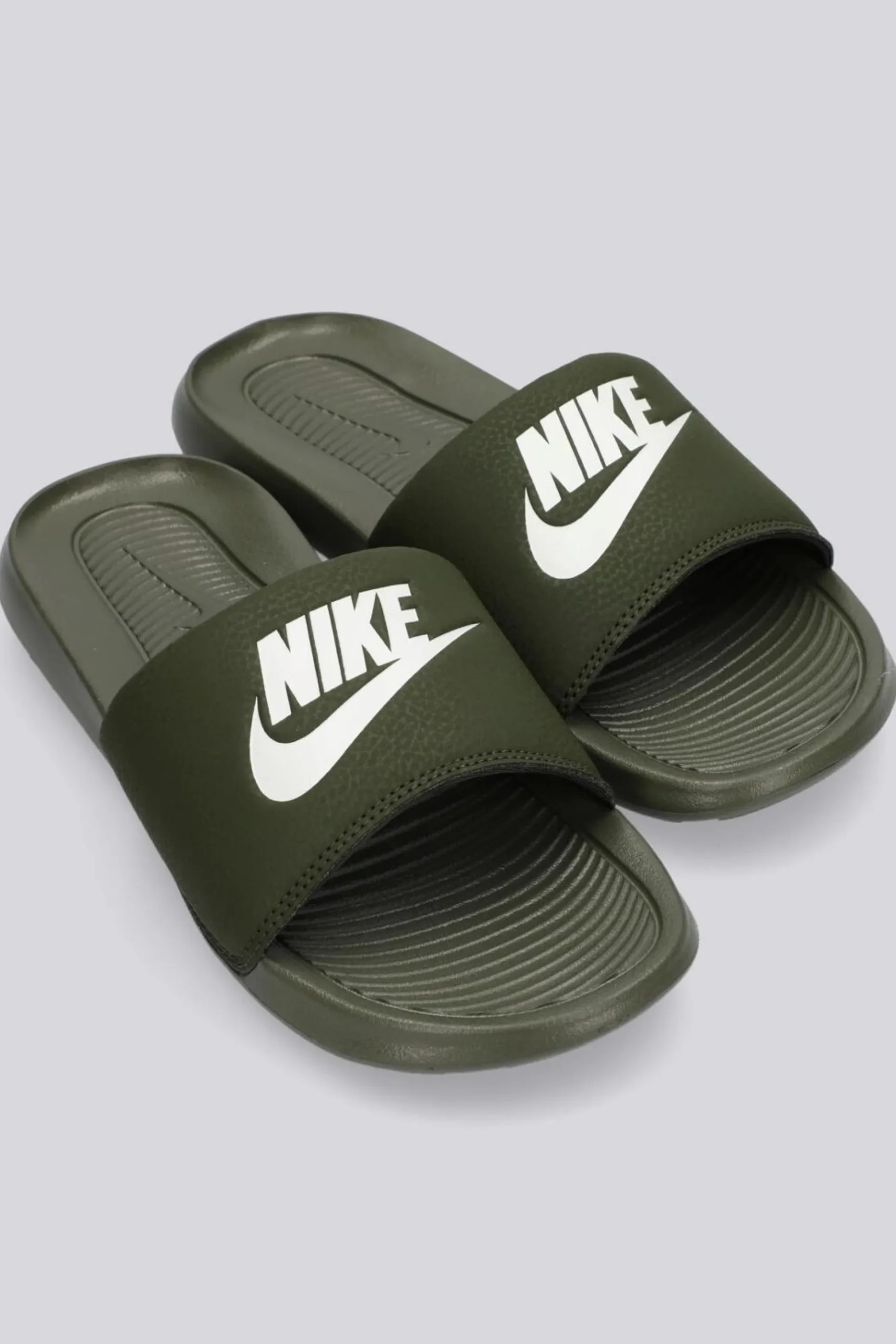 Nike Victori One