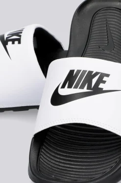 Nike Victori One