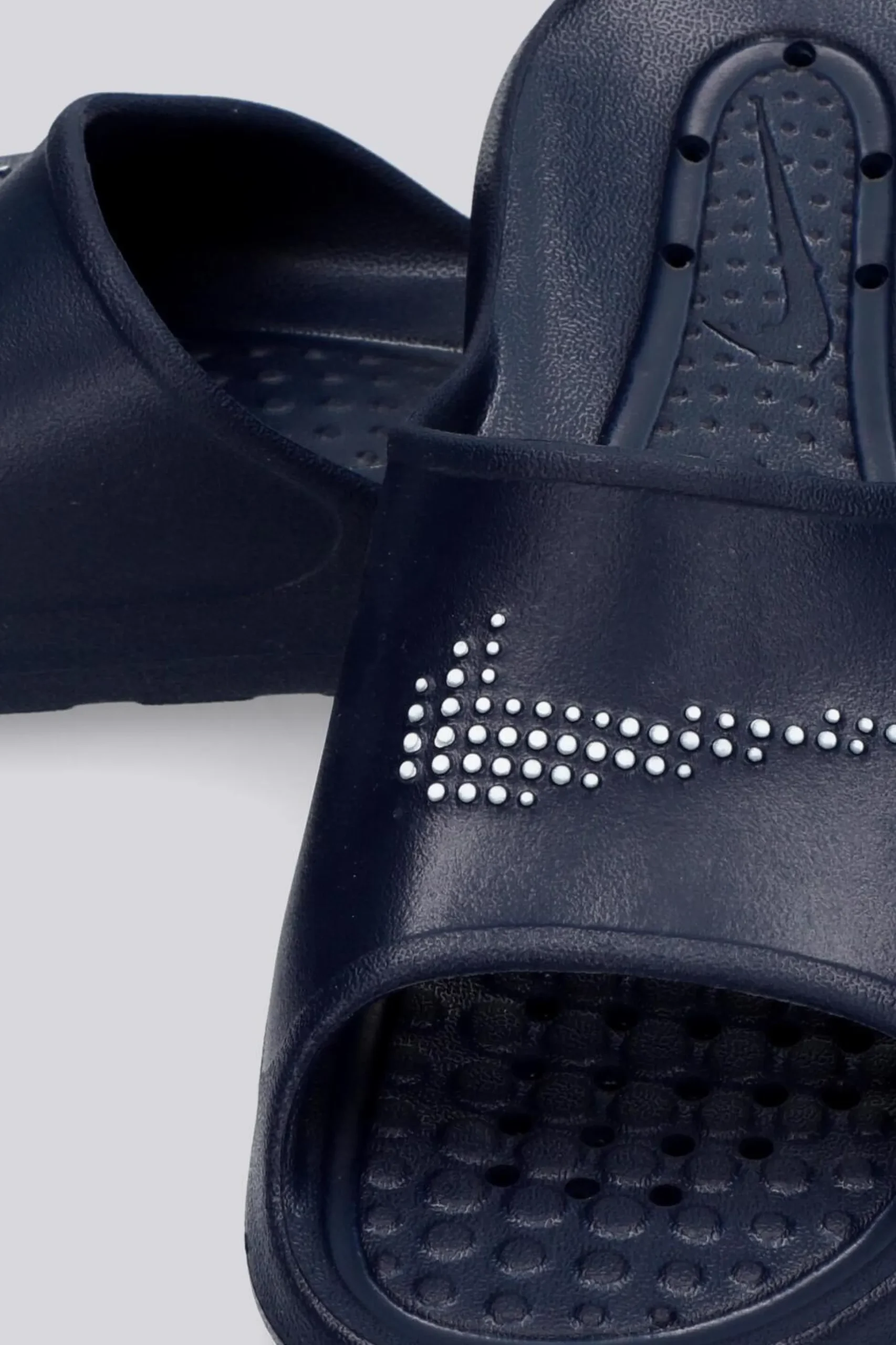 Nike Victori One