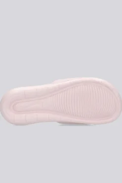 Nike Victori One