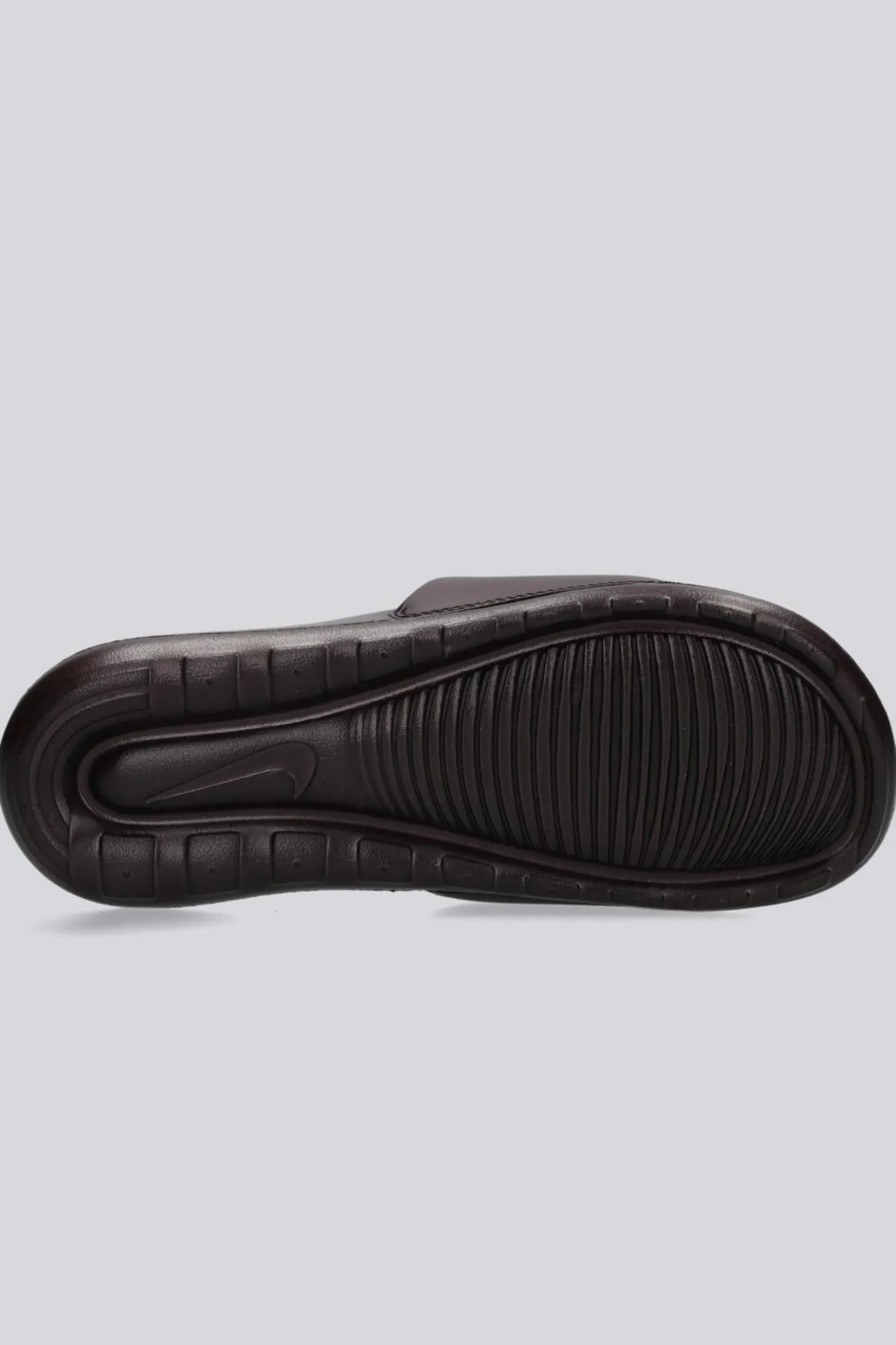 Nike Victori One