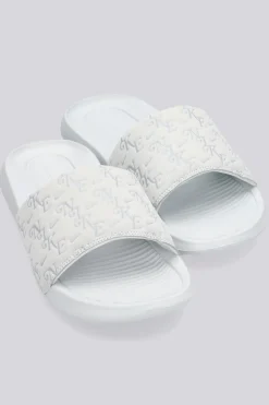 Nike Victori One