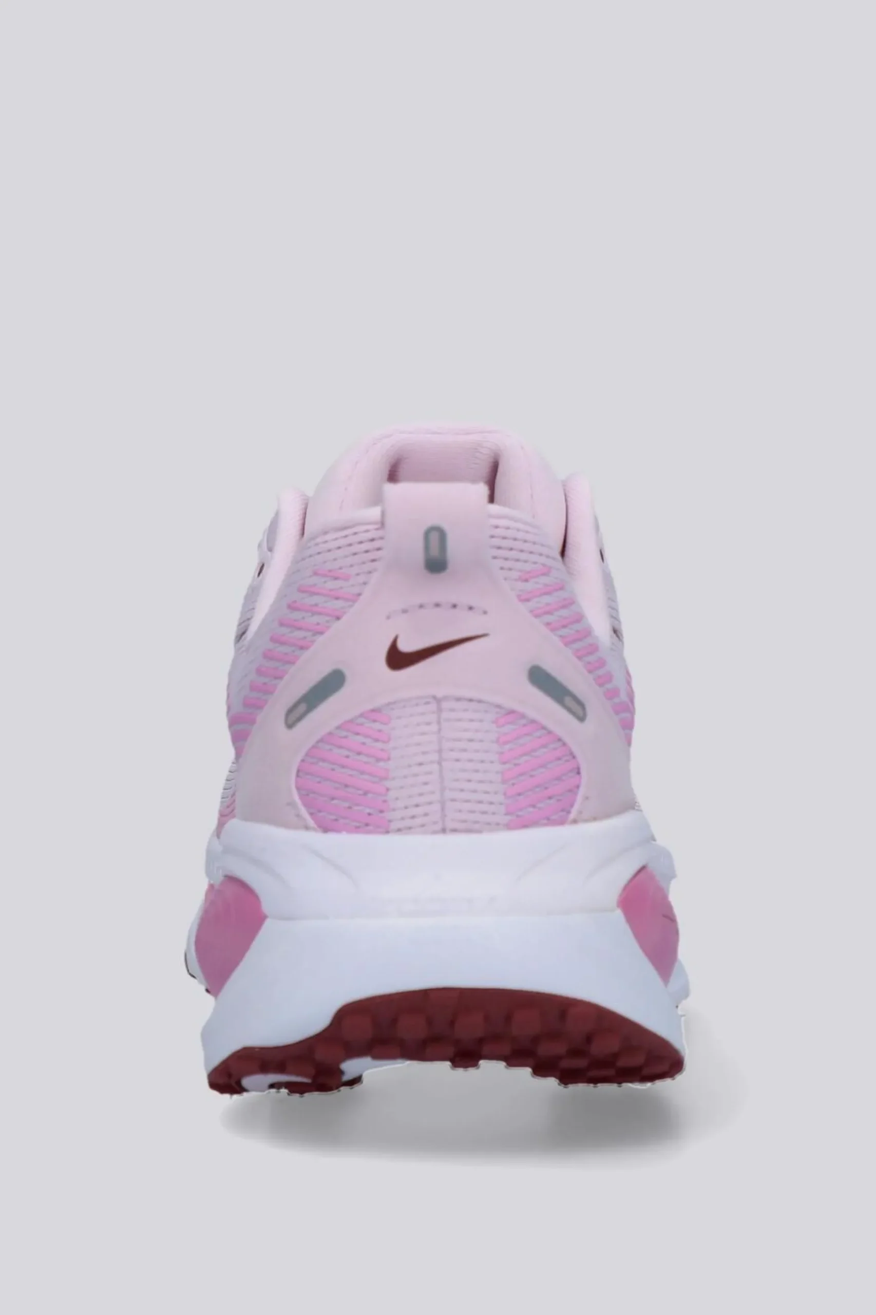 Nike Vomero 18