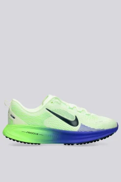 Nike Vomero 18