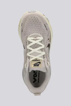Nike Vomero 18 Se