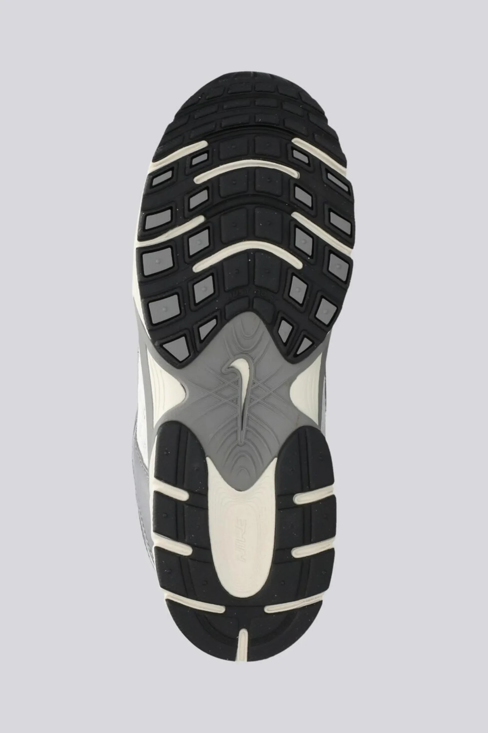 Nike V5 Rnr