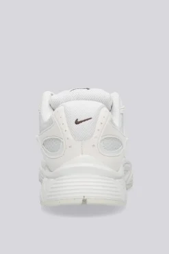 Nike V5 Rnr S