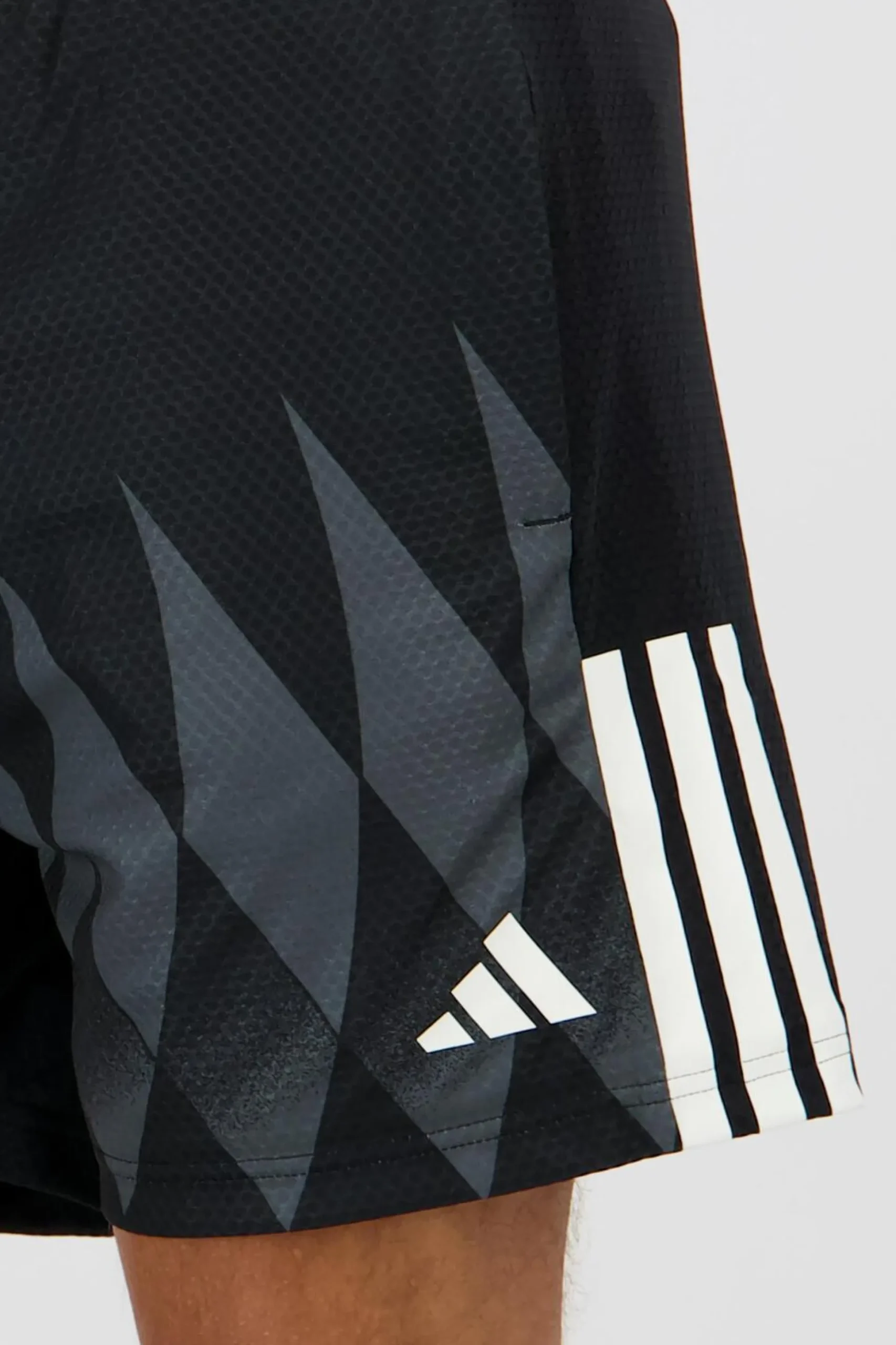 Pantalón adidas