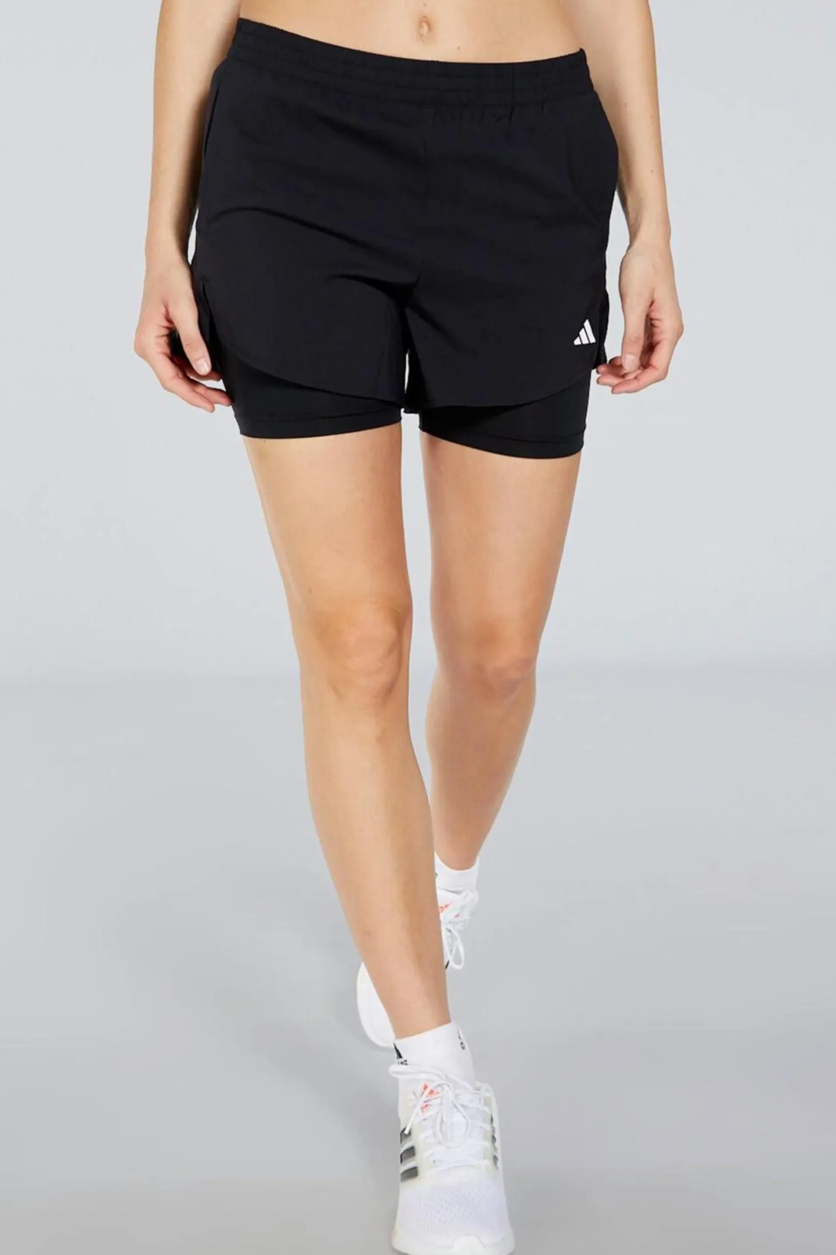 Pantalón adidas