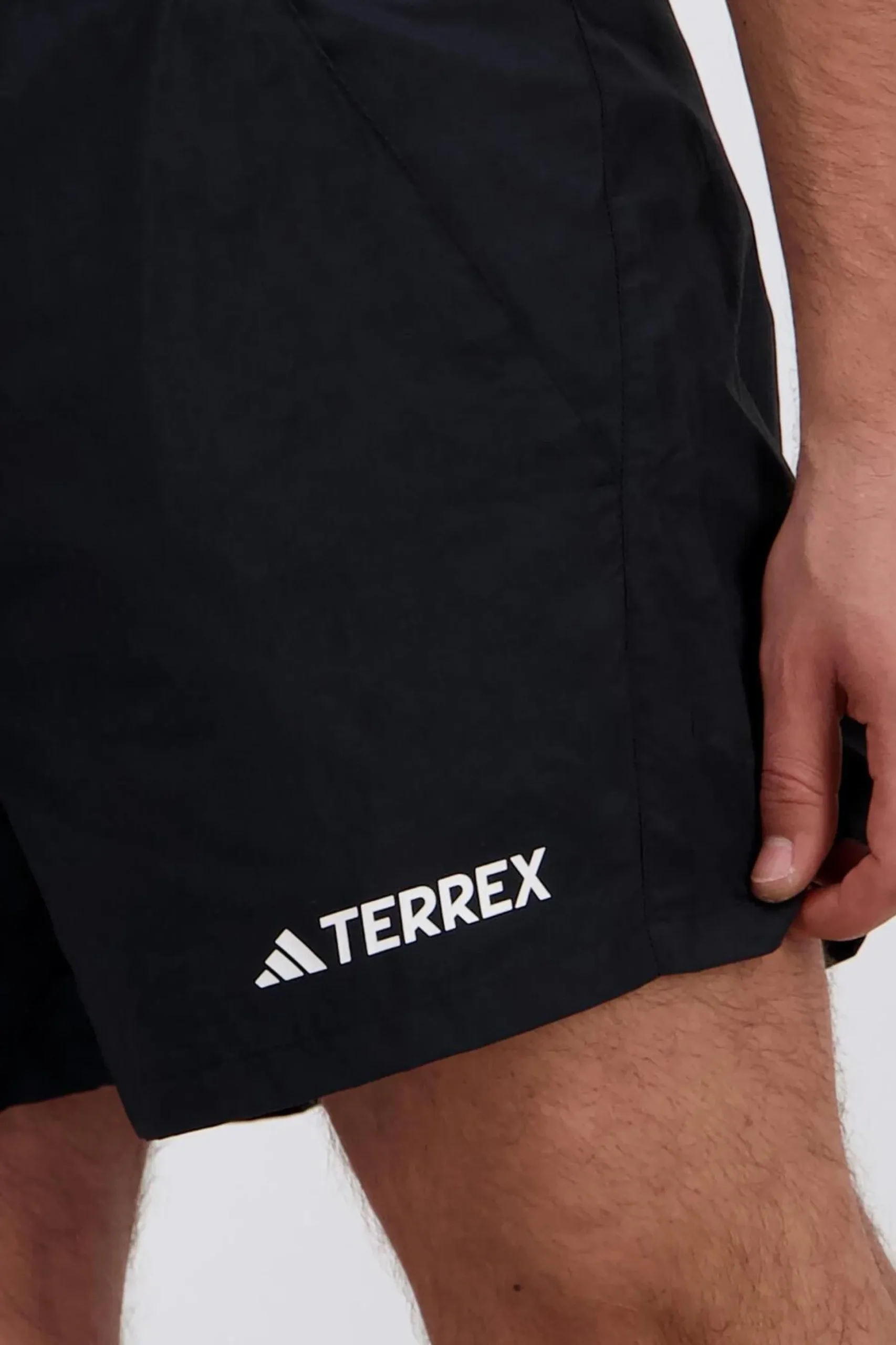 Pantalón Corto adidas