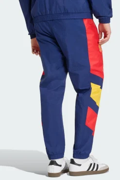 Pantalón España Eqt adidas
