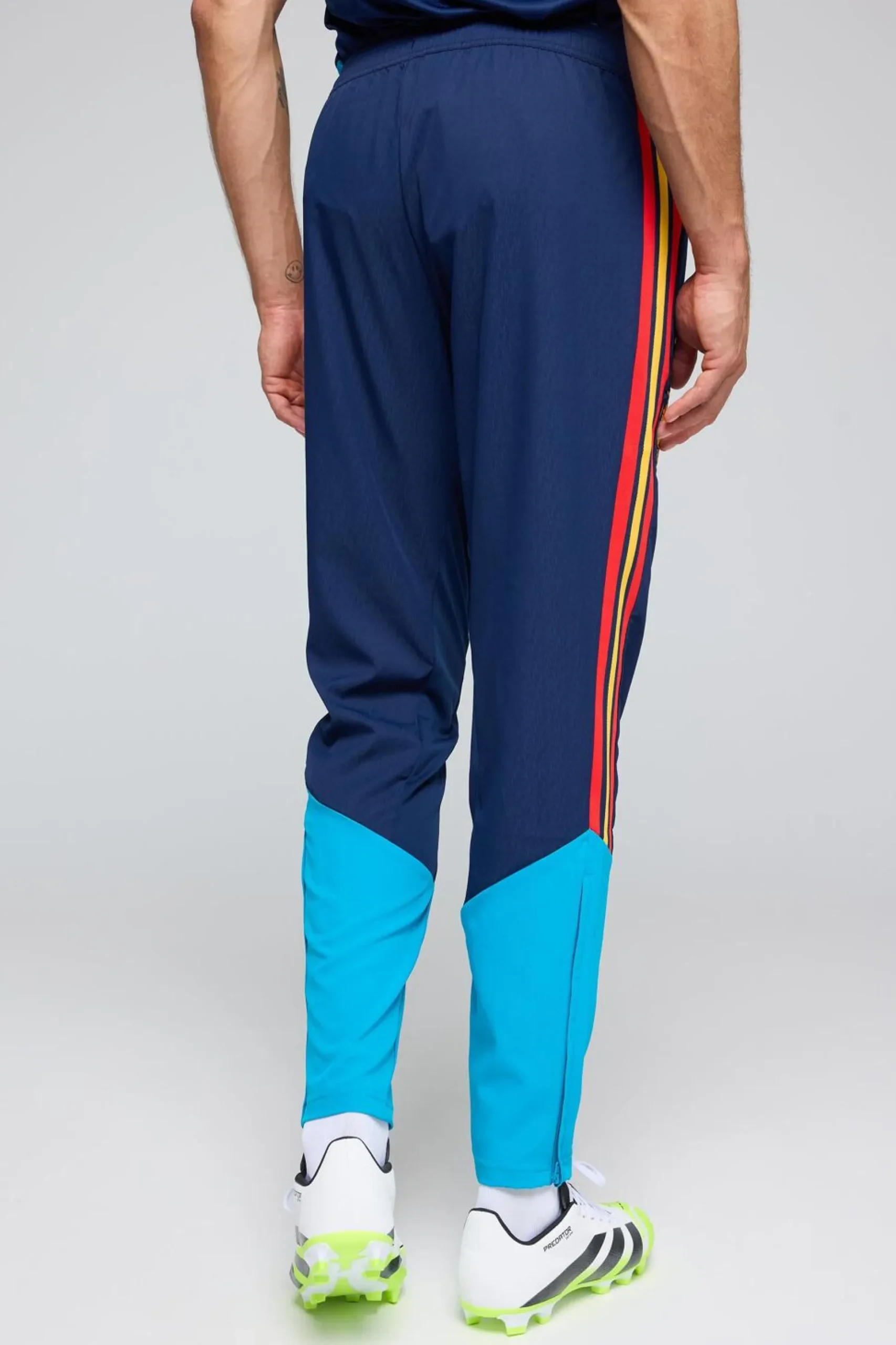 Pantalón España Prematch 2026