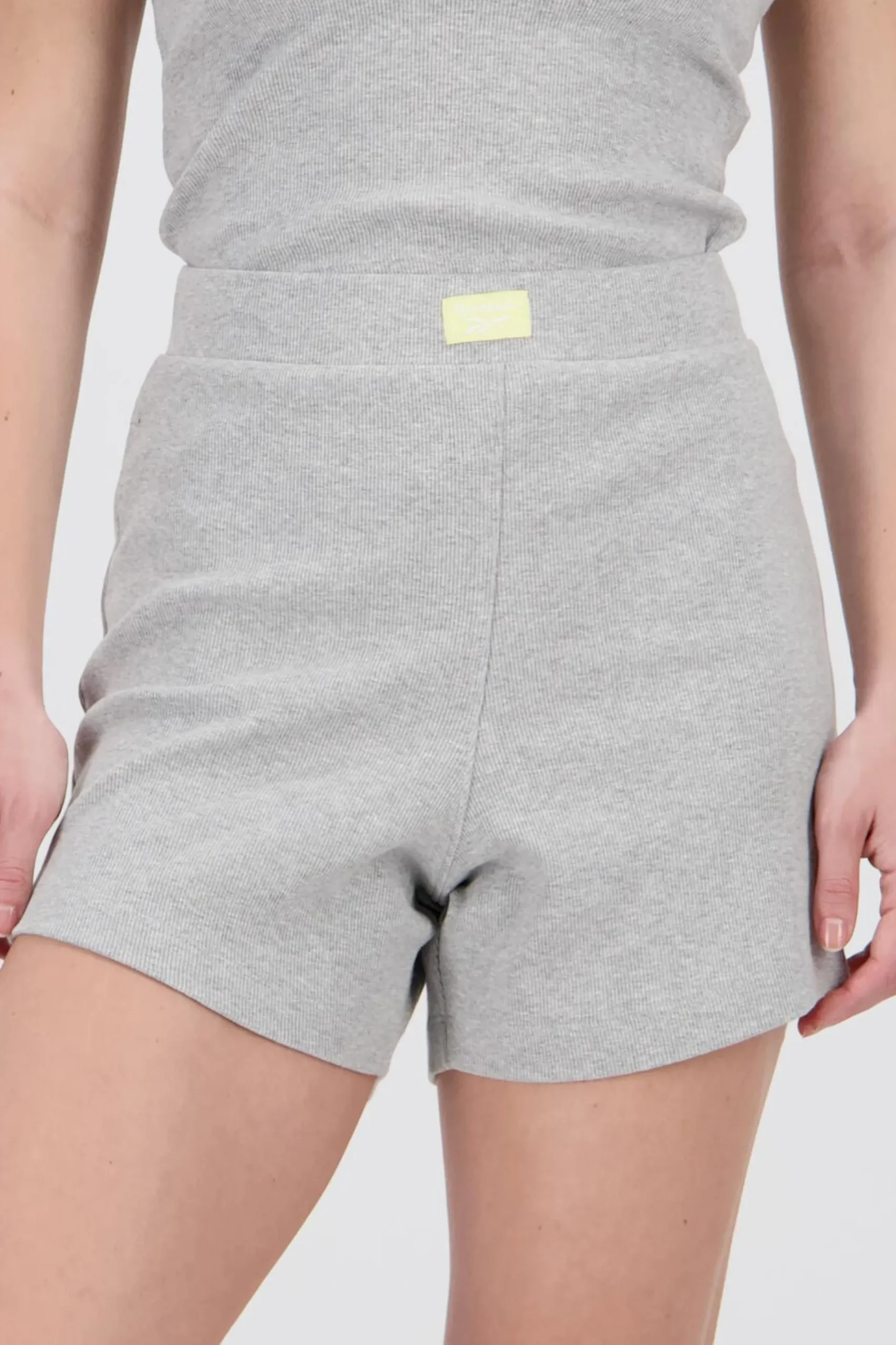 Pantalón Reebok