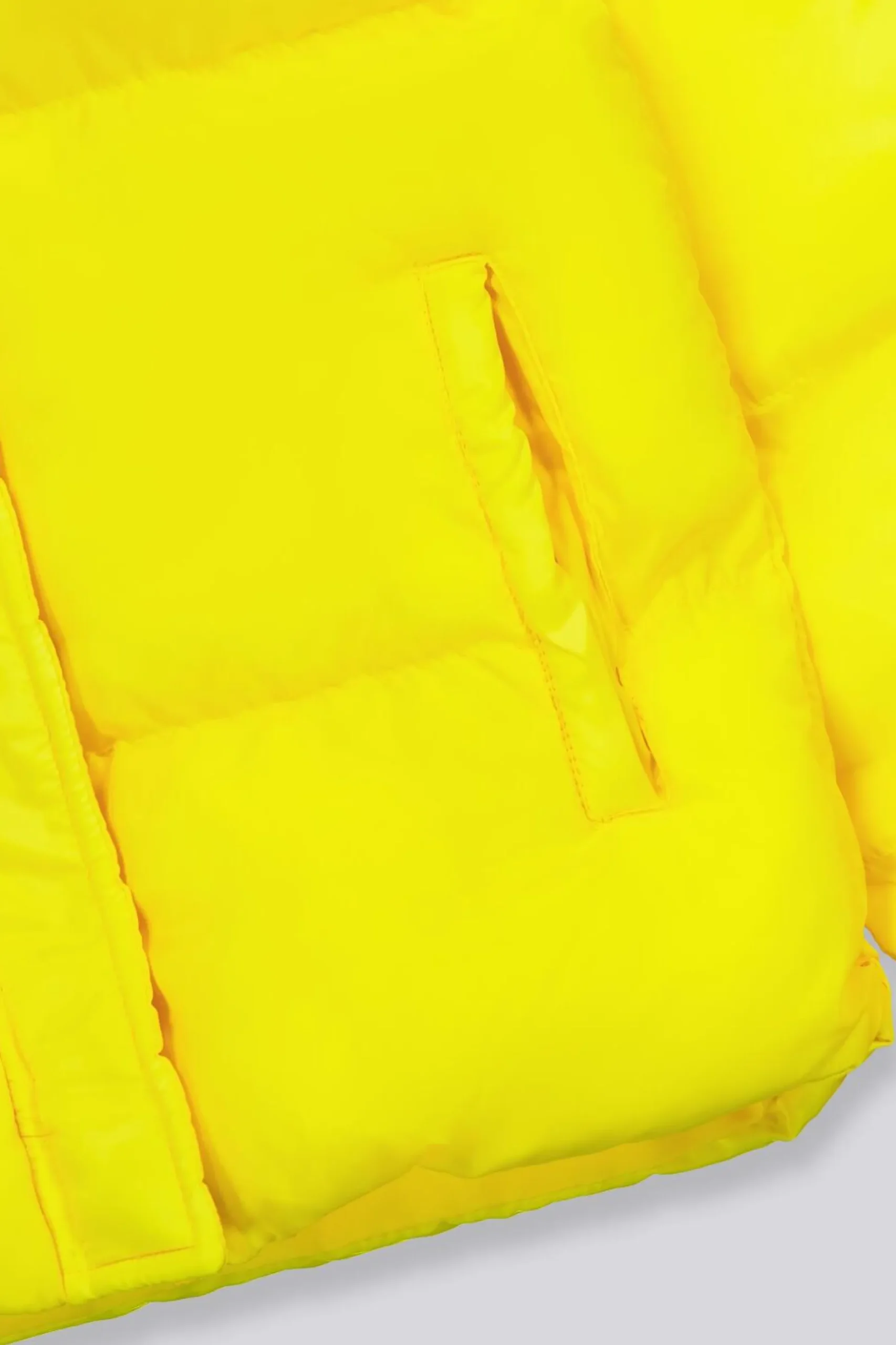 Parka Acolchada Pikachu