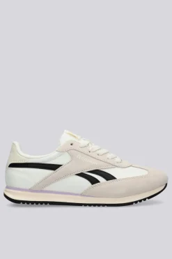Reebok World 70