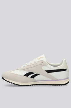 Reebok World 70