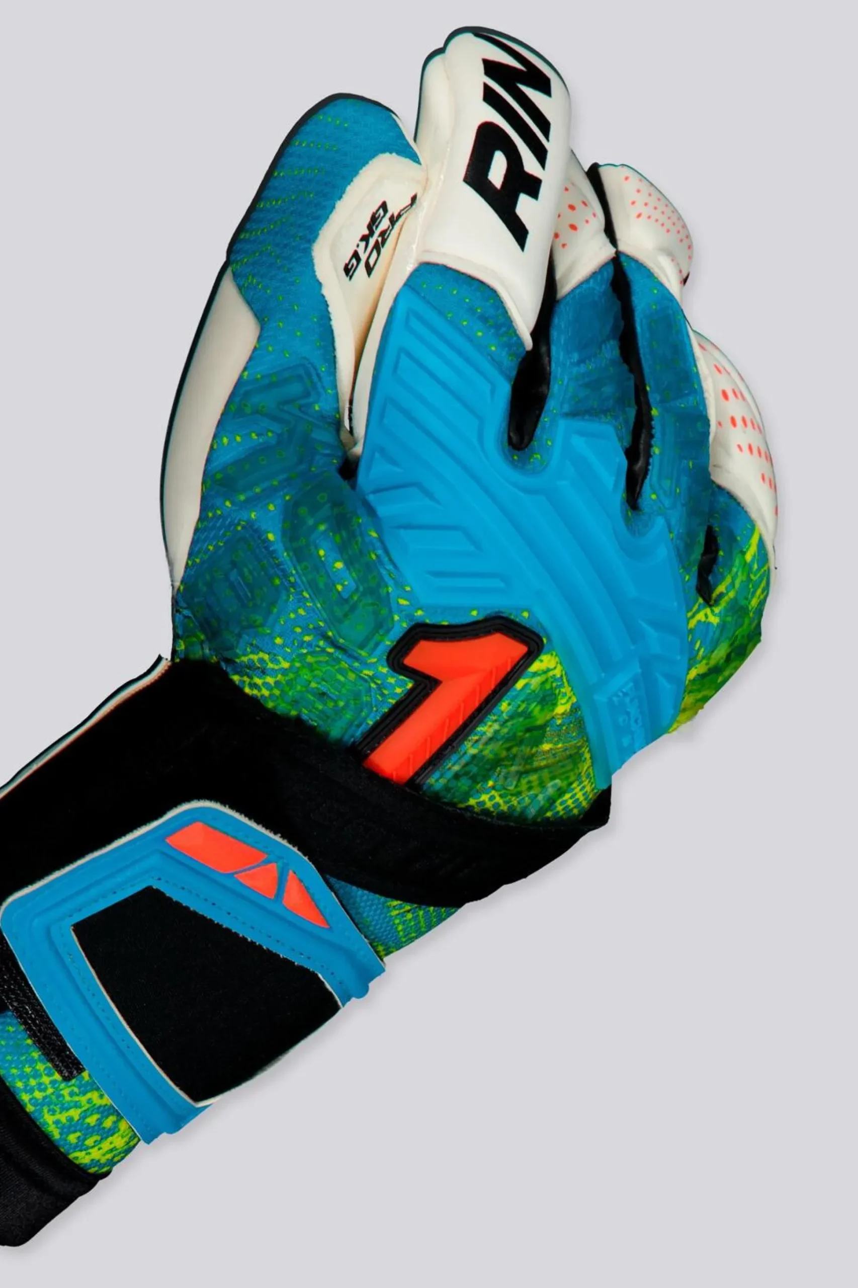Rinat Fiera Pro