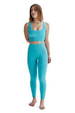 Top Born Living Yoga Yami