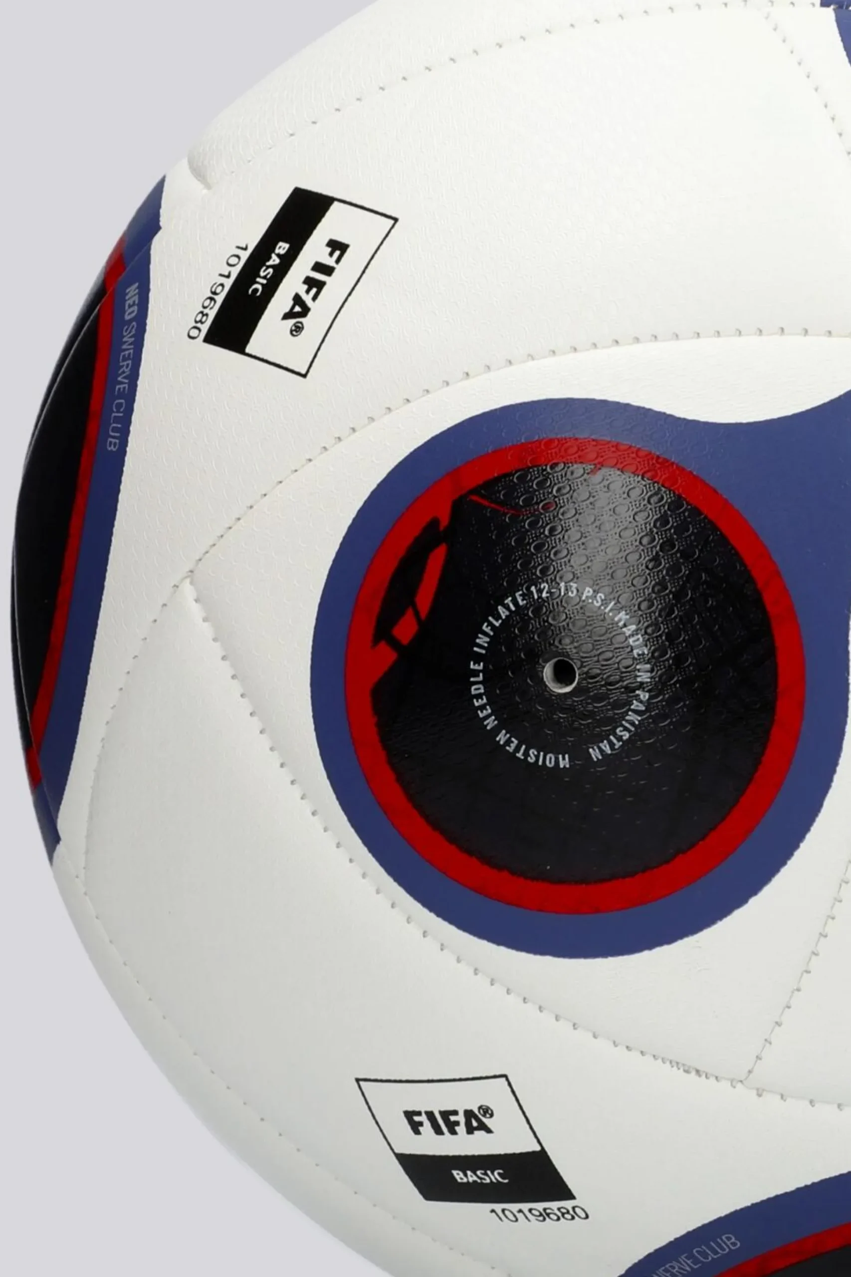 Umbro Neo Swerve Club S5