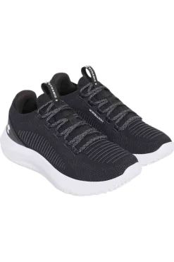Under Armour Dynamic 2